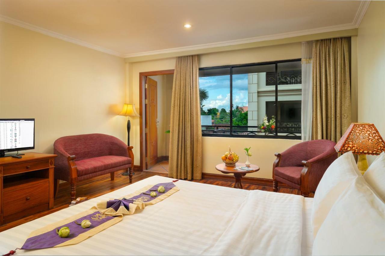 Dragon Royal Angkor Hotel Siem Reap Exterior foto