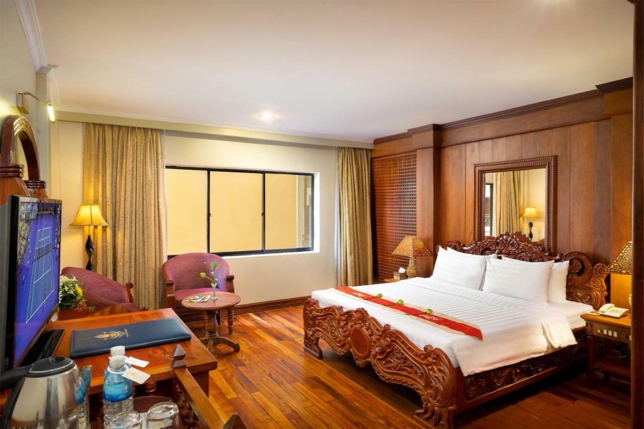 Dragon Royal Angkor Hotel Siem Reap Exterior foto