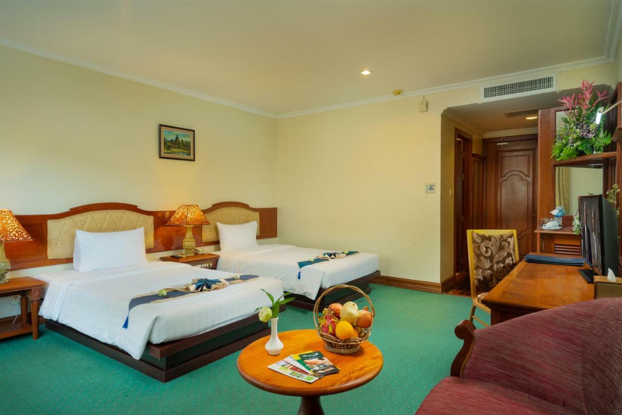 Dragon Royal Angkor Hotel Siem Reap Exterior foto