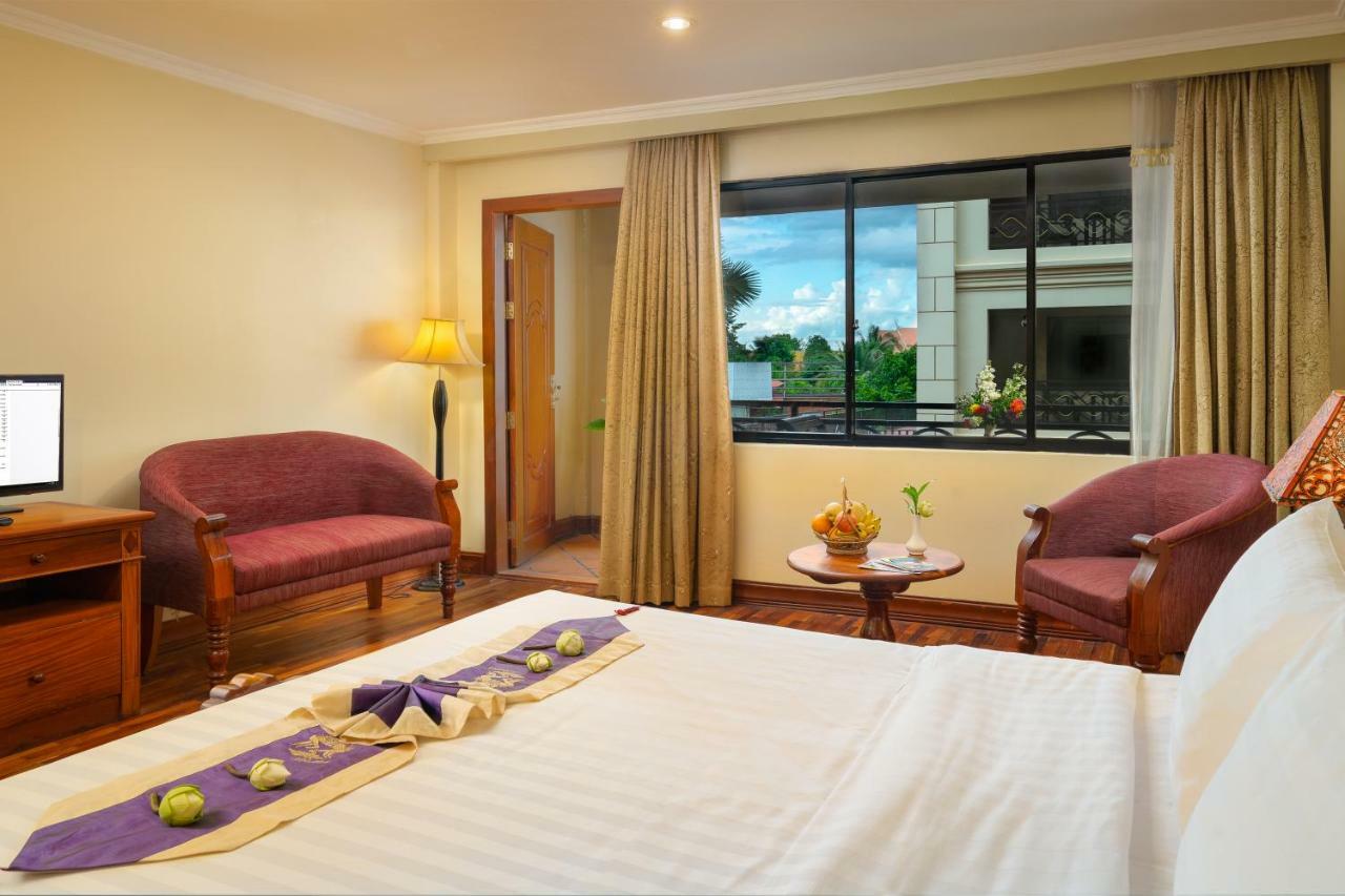 Dragon Royal Angkor Hotel Siem Reap Exterior foto